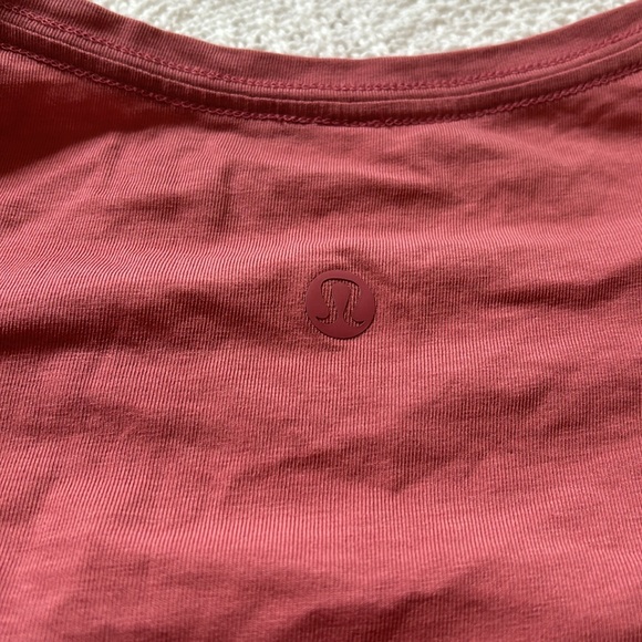 Lululemon Tshirt - Picture 3 of 3